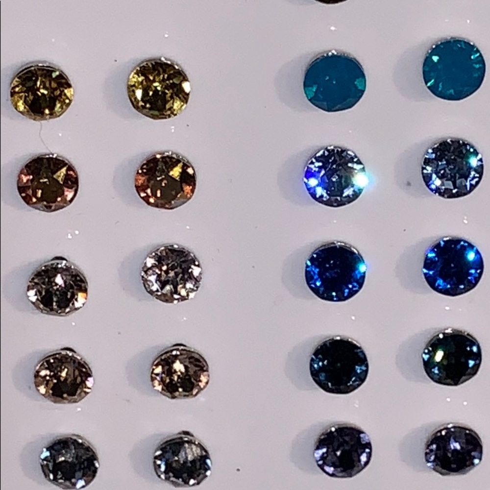 assorted Swarovski crystal studs - Picture 5 of 16